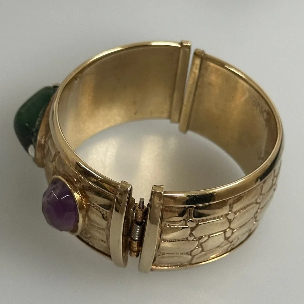 FABRIZIO GIANNONI Gold-Tone Cuff Bracelet with Green and Purple Stones